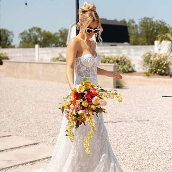 Profile Picture of Piper Smith (@giggles907) on Poshmark