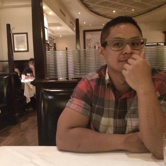 Profile Picture of Joseph Hizon (@jojohizon) on Poshmark