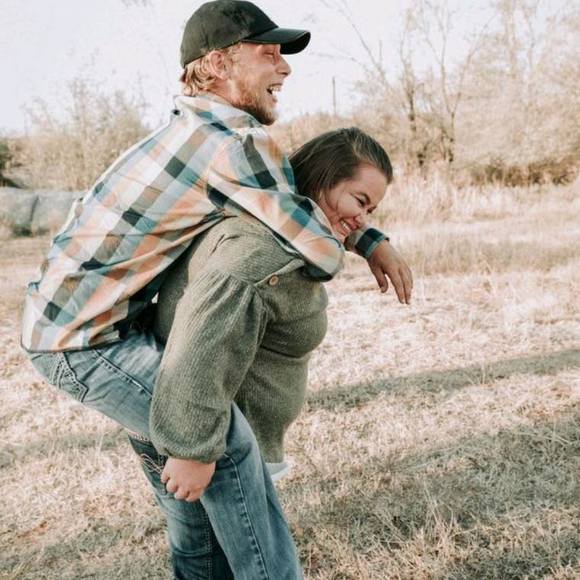 Profile Picture of Chris Banker (@jenyount2008) on Poshmark