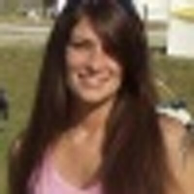 Profile Picture of Lori Blumenthal (@wronglori) on Twitter