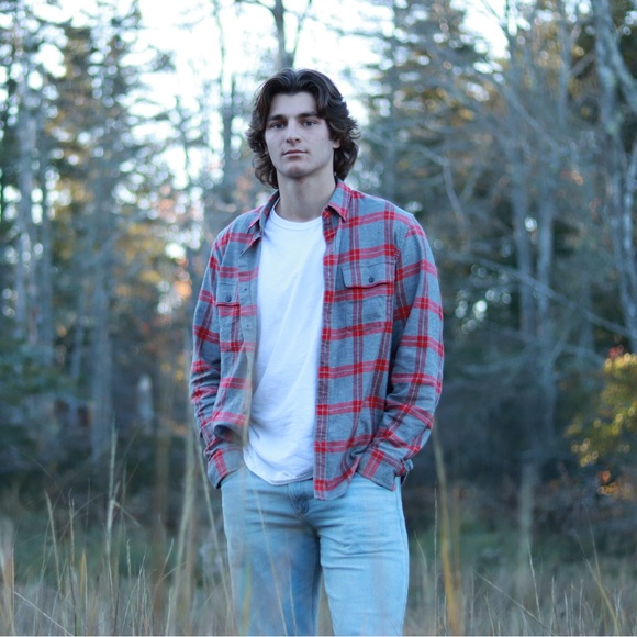 Profile Picture of Jake Bickmore (@jake_kicks) on Poshmark