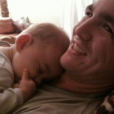 Profile Picture of Billy Shearer (@daddyshearer) on Twitter