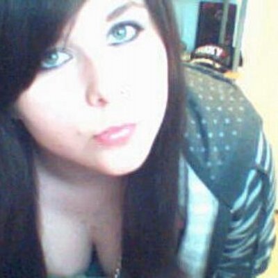 Profile Picture of Randi Matthews (@leighleemee) on Twitter