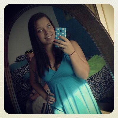 Profile Picture of Britney Sanderson (@britsanderson1) on Twitter