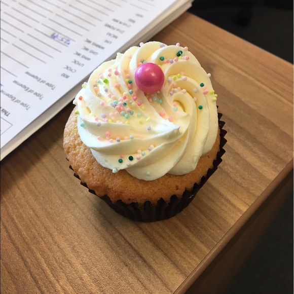 Profile Picture of Octavia Coleman (@col17) on Poshmark