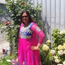 Profile Picture of Debbie Singh (@debbiesingh1234) on Twitter