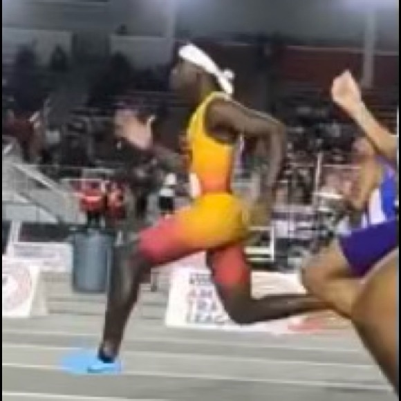 Profile Picture of Alexander Pennue (@apennue) on Poshmark