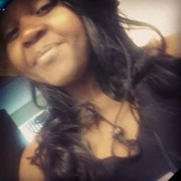 Profile Picture of Ladaysha Taylor (@daysha143) on Poshmark