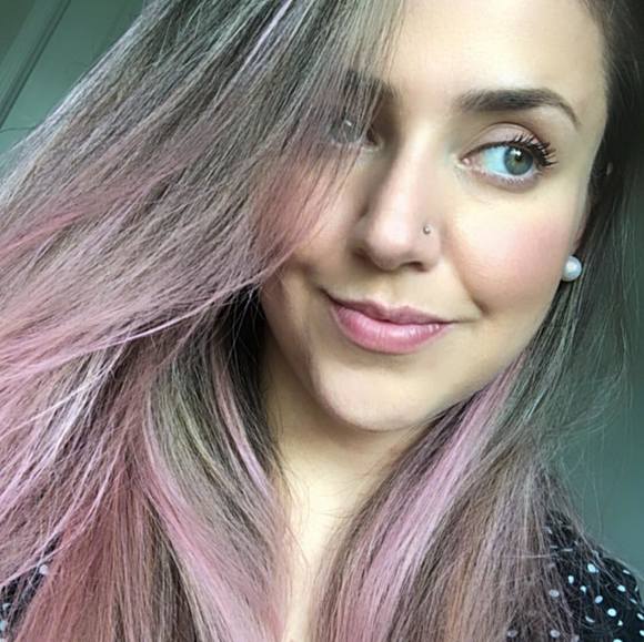 Profile Picture of Ana caroline Flor mazzaro (@anazinha) on Poshmark