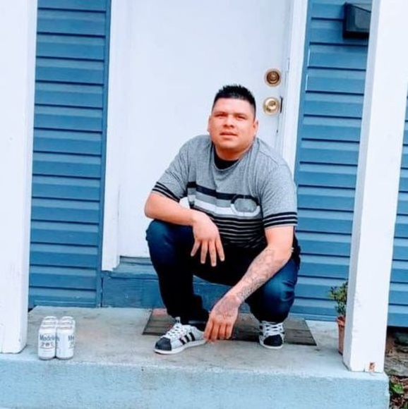 Profile Picture of Miguelvaldivia Miguelvaldivia (@miguelvaldiva13) on Poshmark