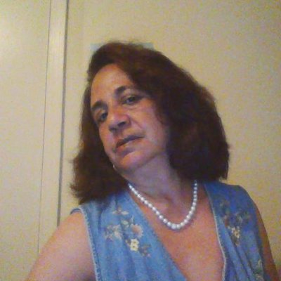 Profile Picture of Marie Burkett (@mhbflowers2) on Twitter