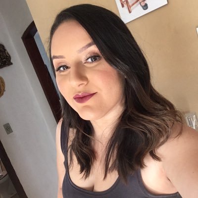 Profile Picture of Anne Martins (@anemartins) on Twitter