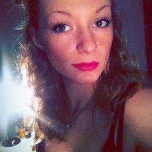 Profile Picture of Daniela Baciu (@bugiardo.bugiardo) on Myspace