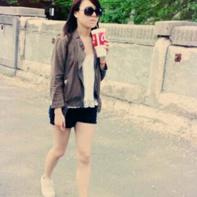 Profile Picture of Lillian Hsu (@glamour0324) on Twitter