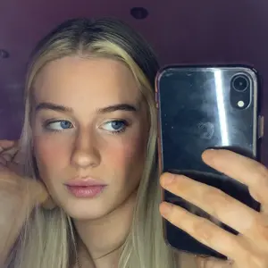 Profile Picture of AnnaLindsay (@@anna._lindsay) on Tiktok