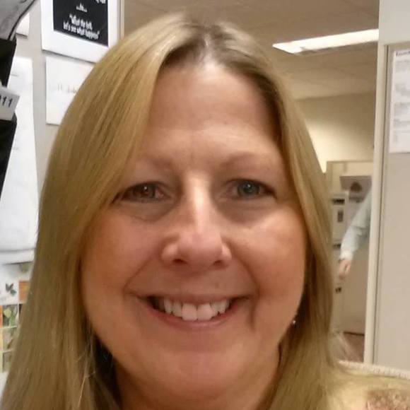 Profile Picture of Jodi Lynde (@jlynde1) on Poshmark