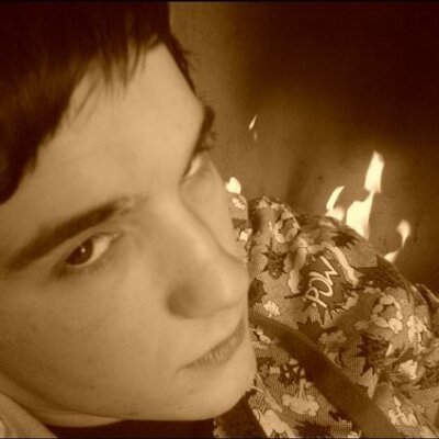 Profile Picture of Michael Geoghegan (@hmmmwatsthis) on Twitter