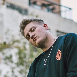 Profile Picture of Seth (@sethmichaelofficial) on Instagram