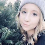 Profile Picture of Cecilia Crookston (@posey_2000) on Instagram