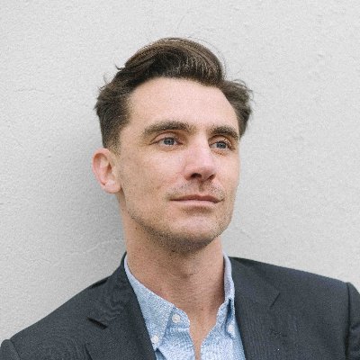 Profile Picture of Nic Holas (@nicheholas) on Twitter