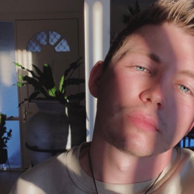 Profile Picture of Daniel Sharkey (@danieljsharkey) on Twitter