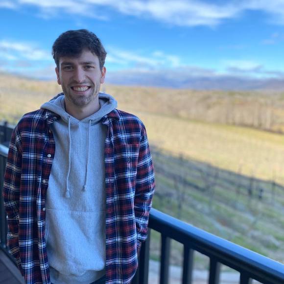 Profile Picture of Michael Coulter (@michaelcoult279) on Poshmark