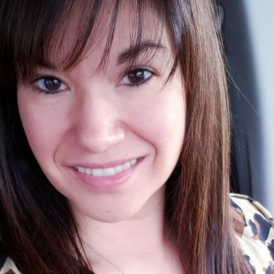 Profile Picture of Lisa M. Tharp (@indymomto3) on Twitter