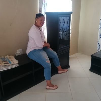 Profile Picture of Shirley (@StephanieLala2) on Twitter
