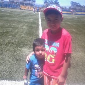 Profile Picture of James Becerra (@JamesBecerra4) on Twitter