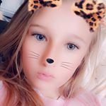 Profile Picture of amber_carpenter (@xx.ambers_carpenter.xx) on Instagram