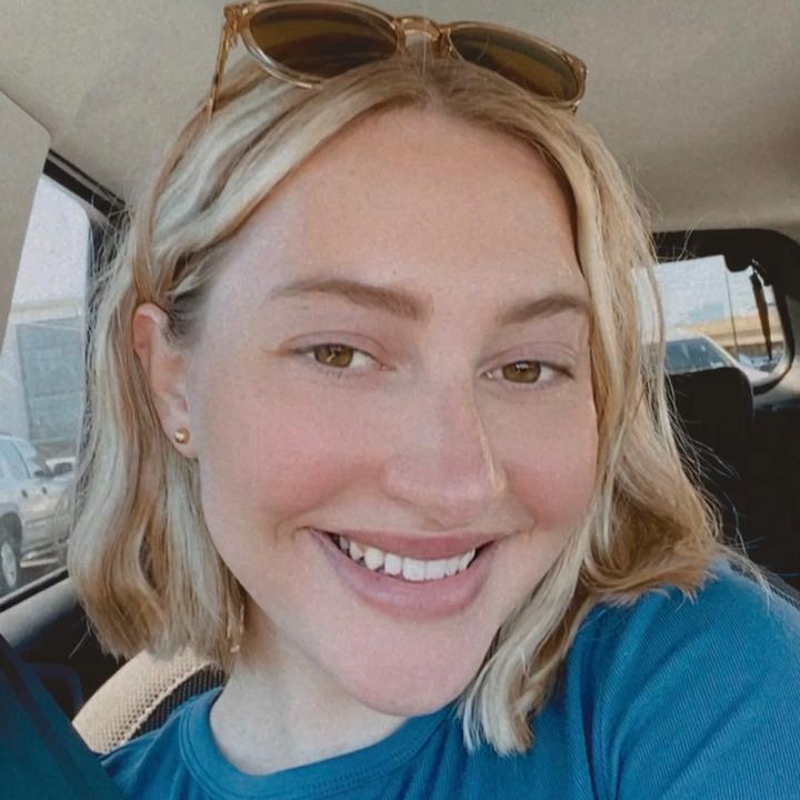 Profile Picture of Julia (@juliaaadt) on Tiktok