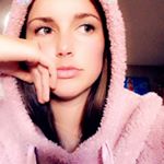 Profile Picture of Rickelle Vetzel (@rickvetz) on Instagram