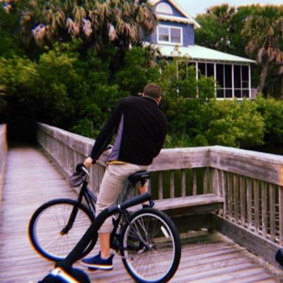 Profile Picture of Connor Hon Twitter