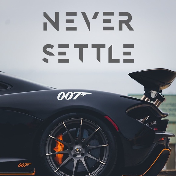 Profile Picture of Michael Servin (@michaelservin16) on Poshmark