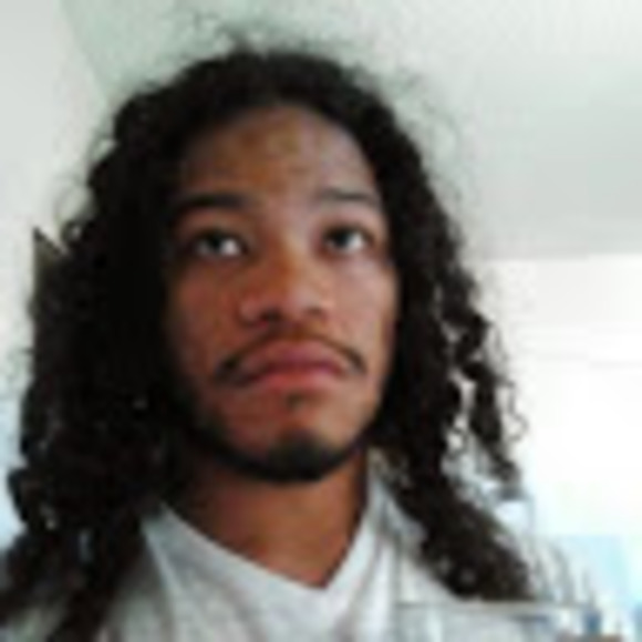 Profile Picture of Corey Kimbrough (@corey_buys) on Poshmark