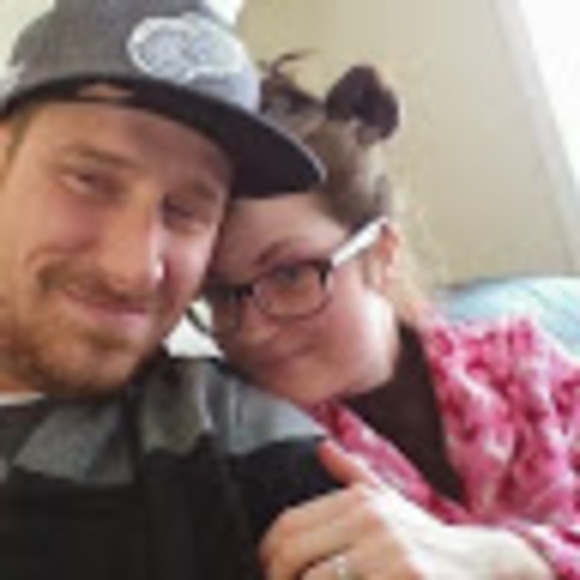 Profile Picture of Michael Derushie (@mderushie) on Poshmark