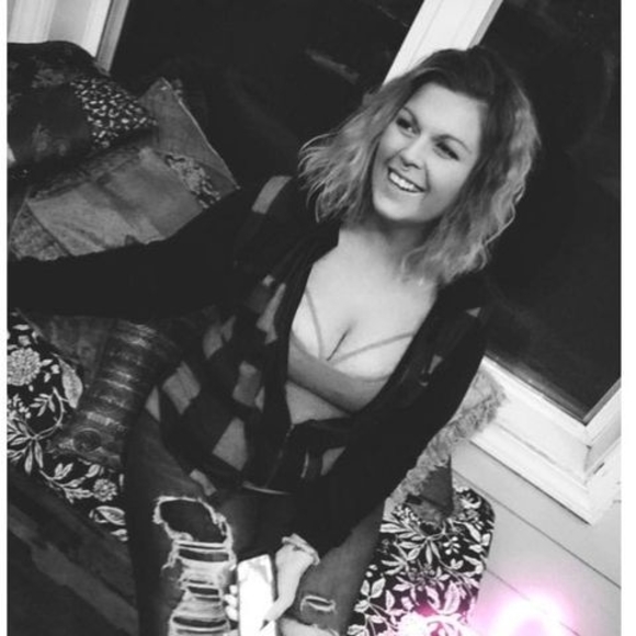 Profile Picture of Shayelin Wiborg (@shayelinwiborg) on Poshmark