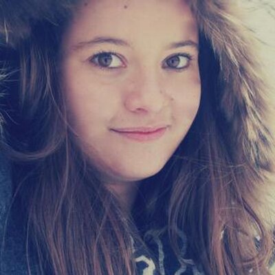 Profile Picture of Laurine David (@laurine_david) on Twitter