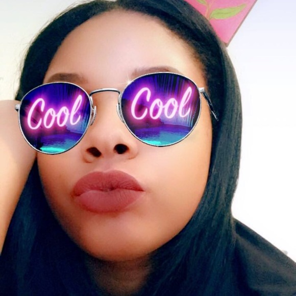 Profile Picture of Alexis Andy (@alleyalexis05) on Poshmark