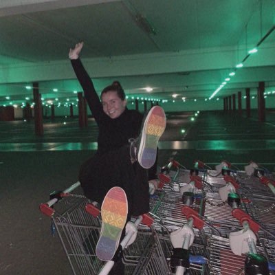 Profile Picture of Léa Samoyeau Hubert (@leasamoyeau) on Twitter