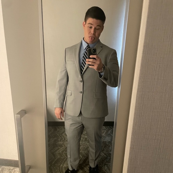 Profile Picture of Daniel No (@danielnoble235) on Poshmark