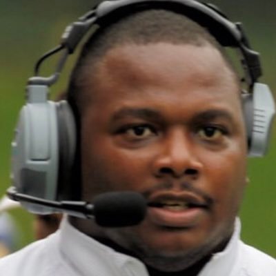 Profile Picture of Coach Jay (@CoachJay34) on Twitter