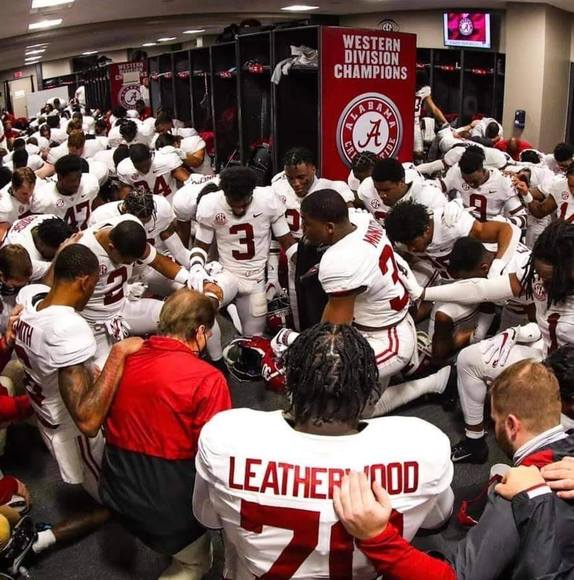 Profile Picture of Liticia Fristoe (@lmfristoe) on Poshmark