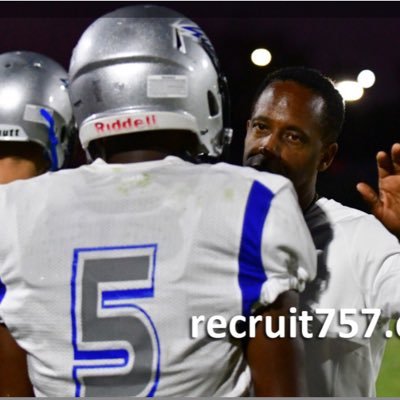 Profile Picture of Emmanuel Idlebird (@Emmanuel_Idle) on Twitter