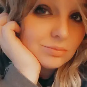 Profile Picture of   Leah Addison Lovell... (@leahdovahkiinbliss) on Tiktok