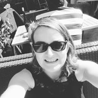 Profile Picture of Lucie Melo (@lucie-melo) on Quora