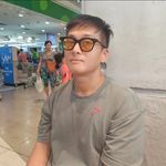 Profile Picture of Derrick Leo (@nomnomleo) on Instagram