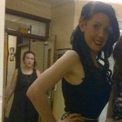Chloe Bingham - Twitter Profile Picture of Chloe Bingham (@ChloeBingham3) on Twitter