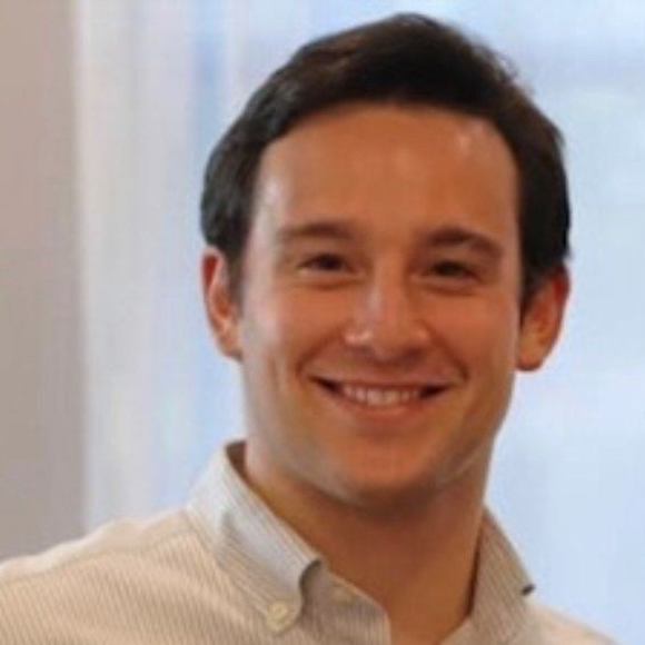 Profile Picture of Matteo Pozzi (@matteopozzi) on Poshmark