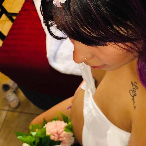 Profile Picture of Älëxä Päbön (@npabon35) on Poshmark